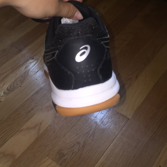 Volleyball shoes - Picture 4 of 5